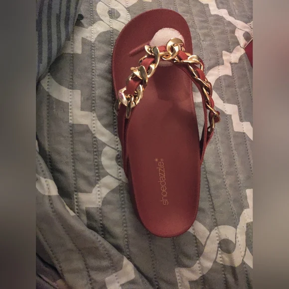 Flat Sandals Shoe Dazzle With Gold Chain - Picture 2 of 3